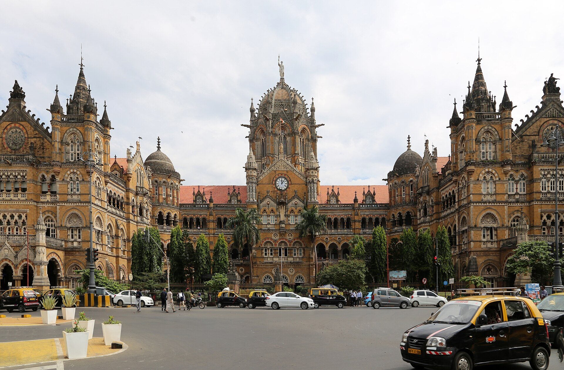 Mumbai — hero