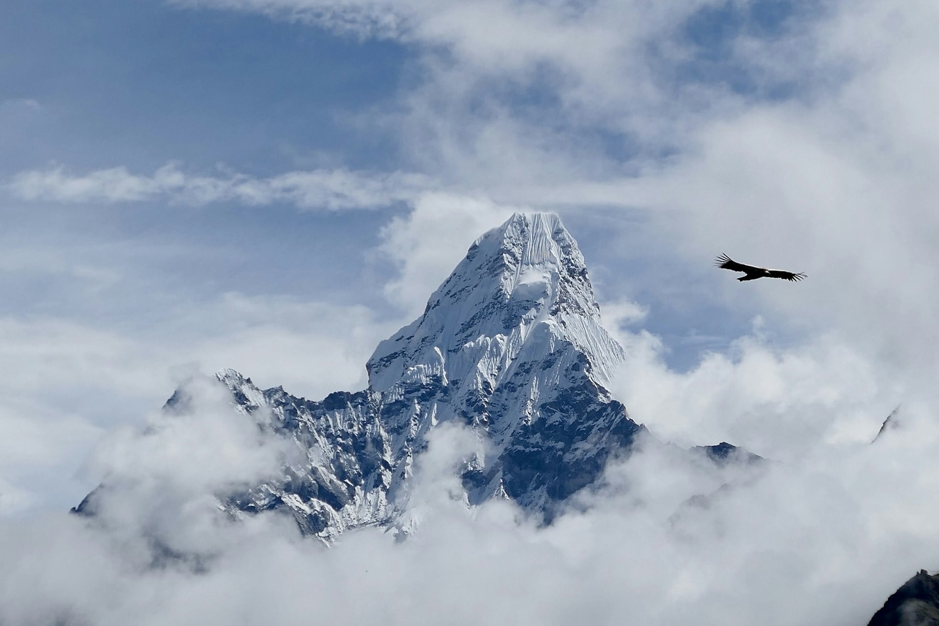 Snow-dusted Himalayan ridgeline, Uttarakhand