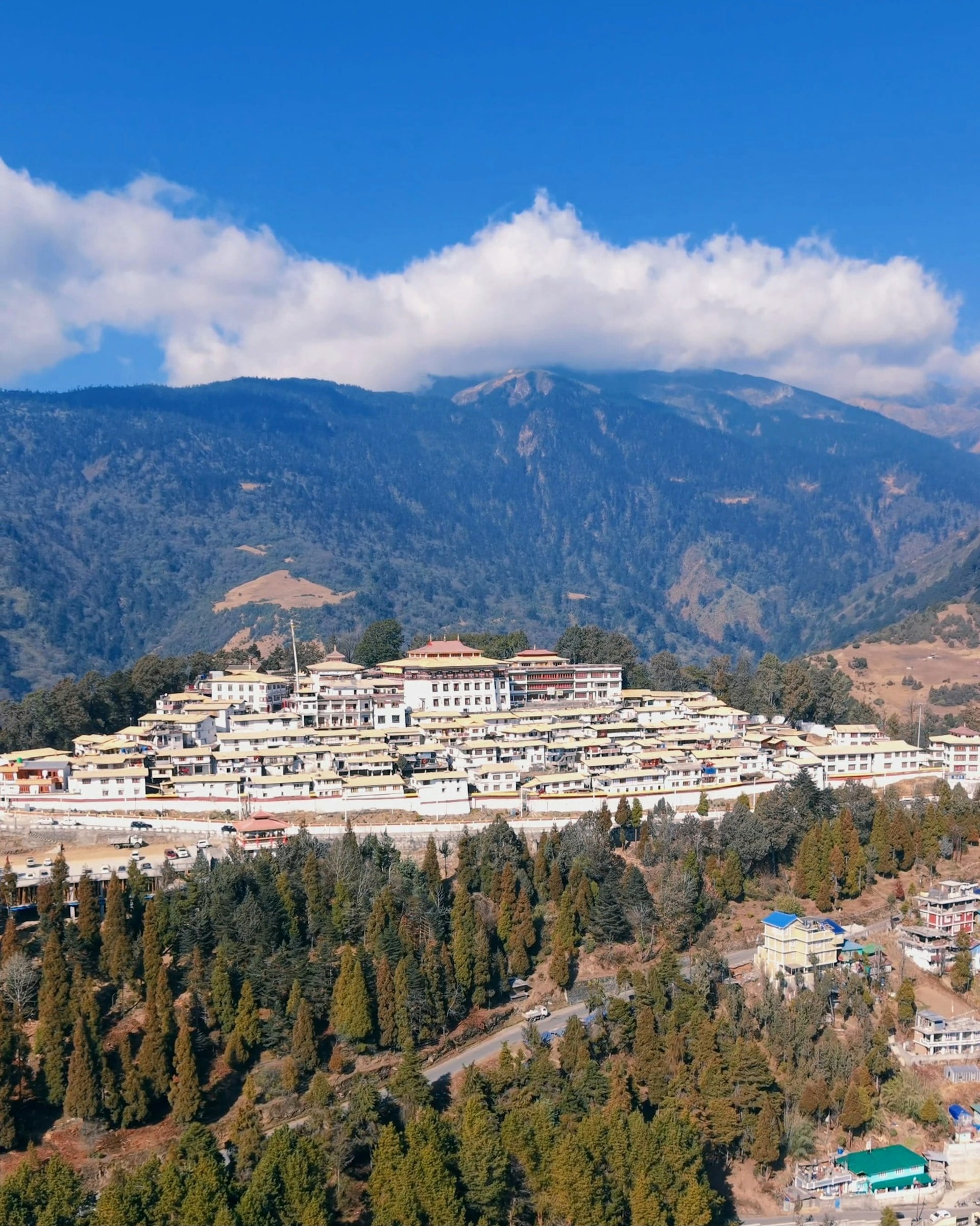 Tawang — hilltop monastery complex